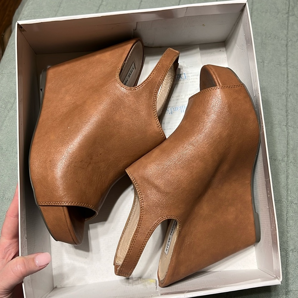 Steve Madden wedge